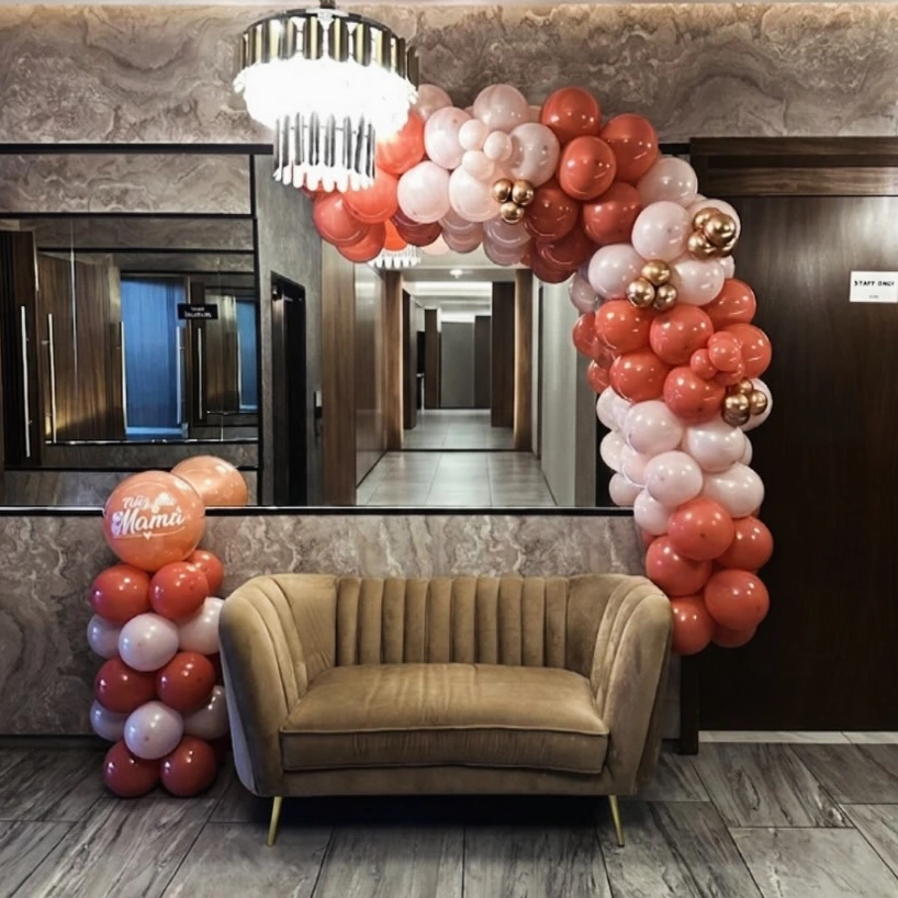 Backdrop y montaje de globos para eventos en Puebla — GLOBU